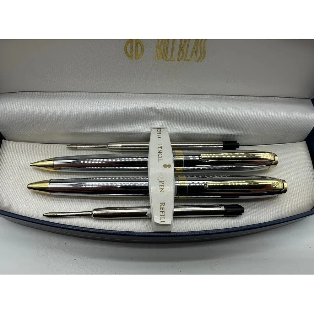 Bill Blass Vintage Pen and‎ Pencil Set Silver Gold Tone with Case BB0051RF-3